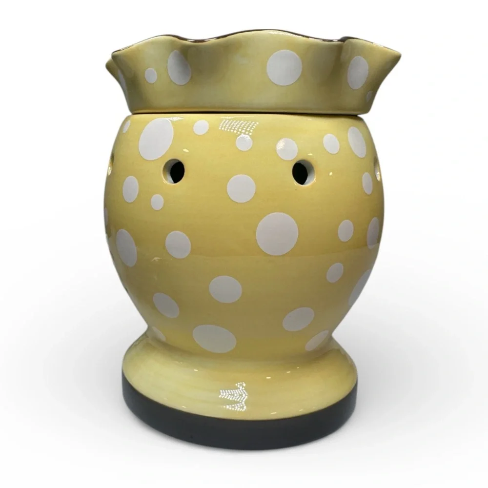 NEW Scentsy Dotty Full Size Warmer Ceramic Yellow White Polka Dot